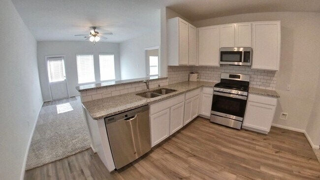 Building Photo - 14911 Hidalgo Valley Ln