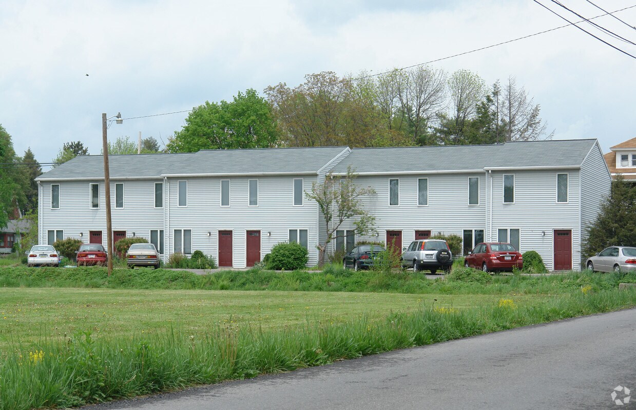 153 Liberty Aly Apartments in Selinsgrove, PA