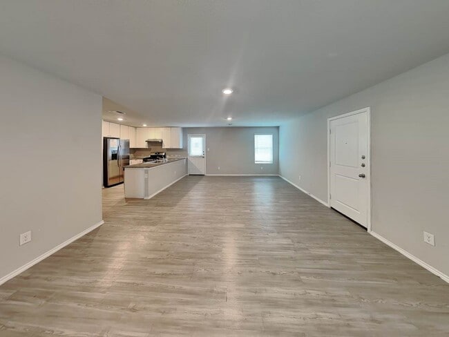 Building Photo - 5738 Leon Pl