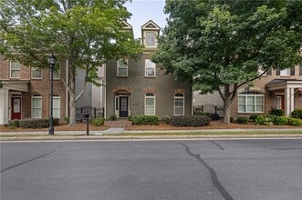 Building Photo - 319 Barbados Ln