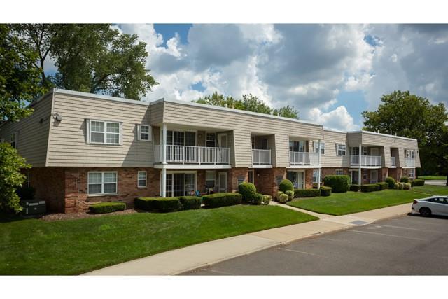 Building Photo - 105 Westwood Dr