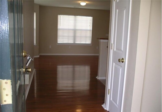 Foto del edificio - 10 Ashleigh Ln