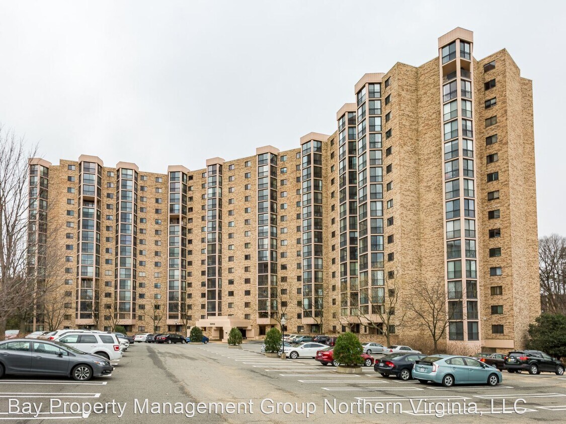 Primary Photo - 1 br, 1 bath House - 5902 MOUNT EAGLE DRIV...
