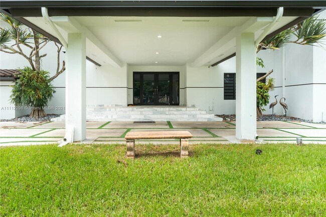 Building Photo - 16200 SW 173rd Ave