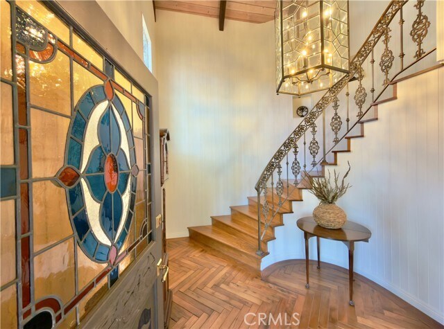 Foto del edificio - 327 Aster St