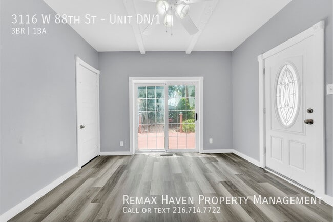 Building Photo - 3116 W 88th St