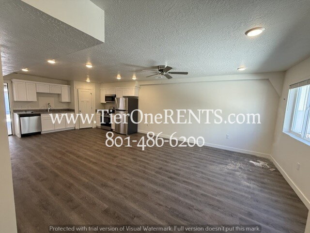 Building Photo - NO DEPOSIT option available for qualified renters with Obligo
