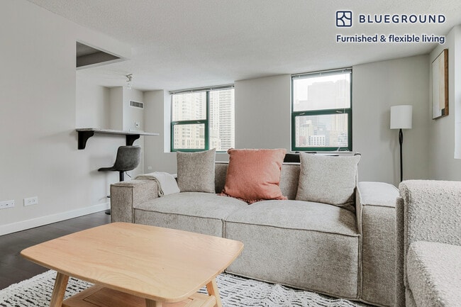 Foto del edificio - 77 W Huron St