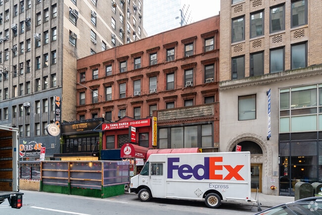 Building Photo - 58-62 W 48th St