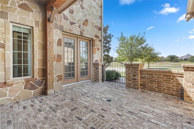 Building Photo - 15007 Dogwood View Ln