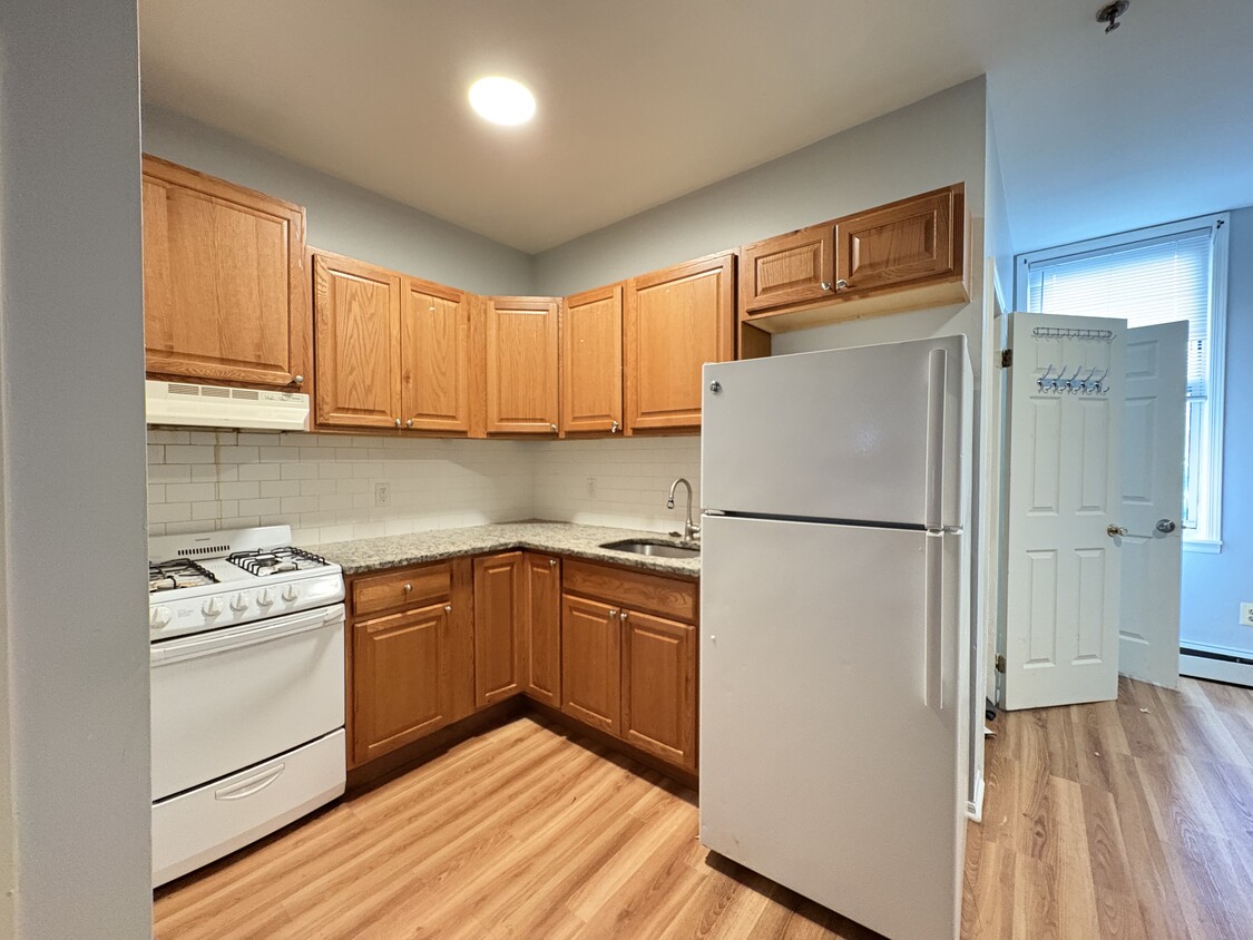 Foto principal - 93 Franklin St