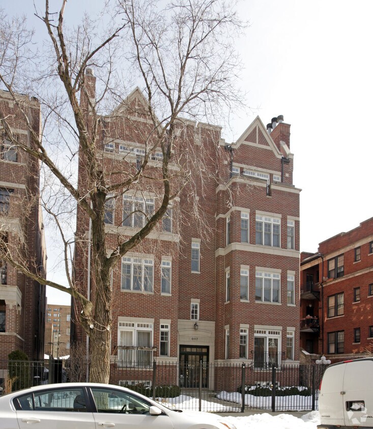 Building Photo - 6117 N Winthrop Ave