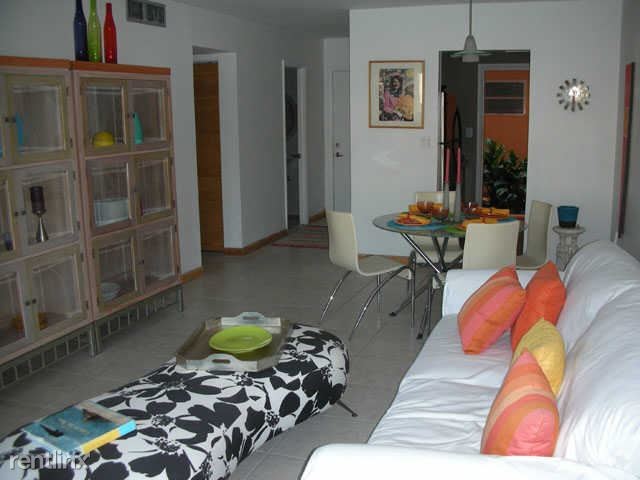 Primary Photo - 1112 Brickell Bay Dr