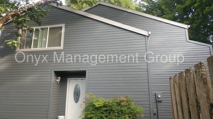Primary Photo - 4451 SW Stoddard Dr