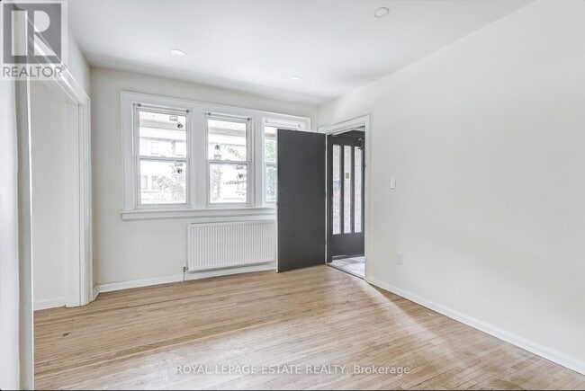 Building Photo - 44 Wineva Ave