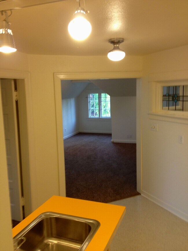 Front room from the kitchen - 926 18th Ave