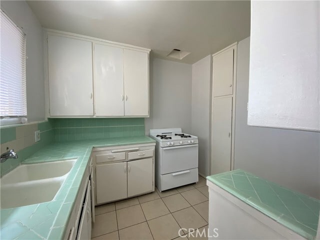 Foto del edificio - 516 E Lomita Ave