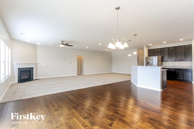 Building Photo - 97 Kinnick Dr