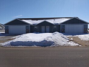 Building Photo - 3115 Barrington Pl