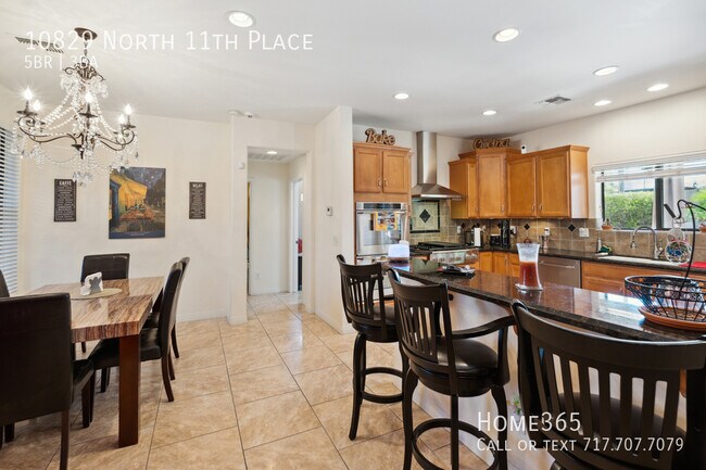 Building Photo - MOVE IN SPECIAL!! $500 off First month's r...