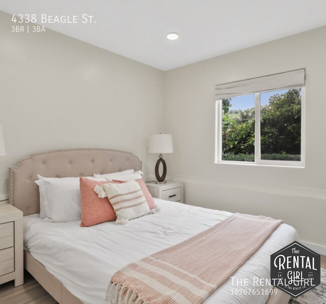 Foto del edificio - 4338 Beagle St