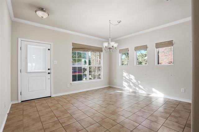 Building Photo - 3913 Weatherstone Dr