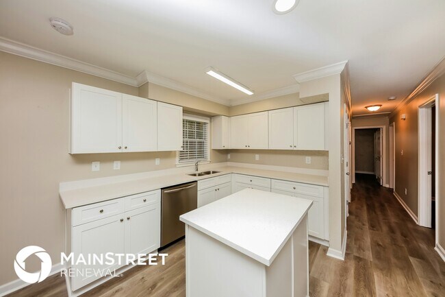 Foto del edificio - 3405 Ridgecrest Dr