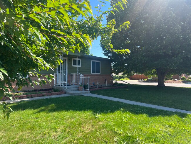 Building Photo - 9315 W 53rd Ave
