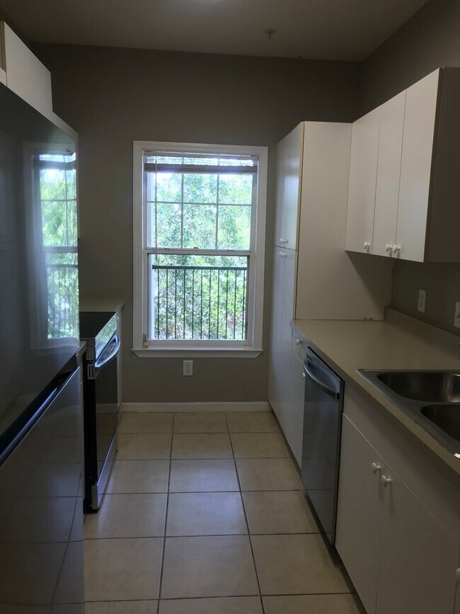 Foto del edificio - 3555CR#1333(100)