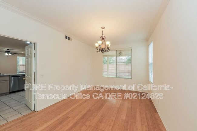 Building Photo - 23641 Groveland Pl