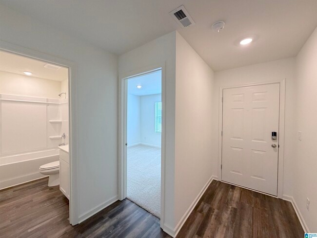 Building Photo - 12742 Collier Curv