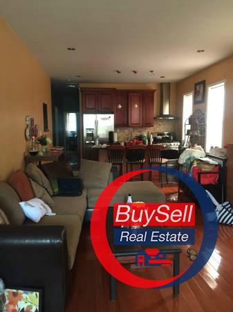 Foto principal - 2330 28th St