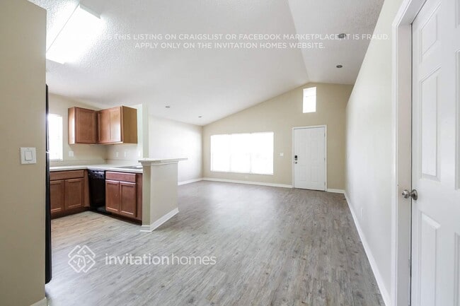 Building Photo - 1401 Brookebridge Dr