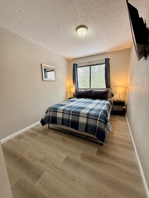 Bedroom 2 - 2808 Iris Dr