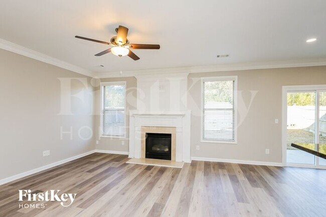 Foto del edificio - 3192 Sag Harbor Ln