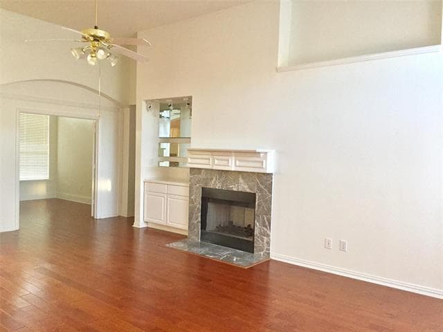Building Photo - 17712 River Chase Dr