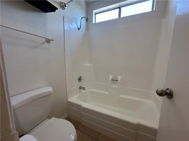 Foto del edificio - 4631 Oceanside Dr