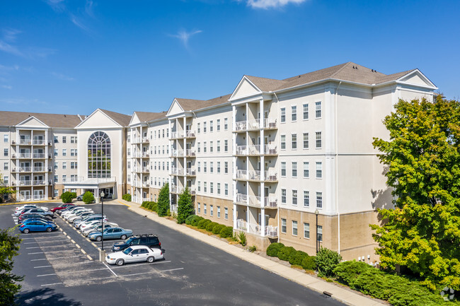 Building Photo - St. Paul Luxury Living Apartments