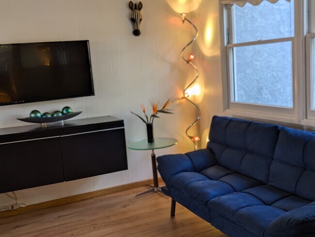 Foto del edificio - 4753 Hamilton St