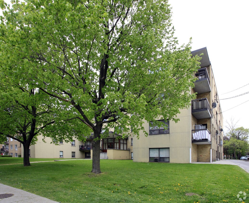 Photo du bâtiment - Neptune Place Apartments