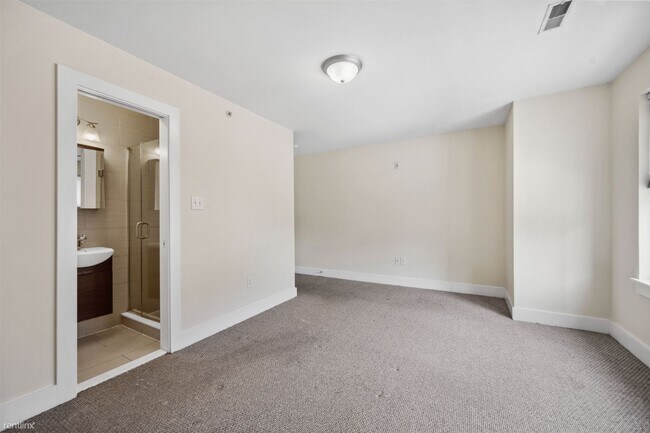 Foto del edificio - 3 br, 3 bath Triplex - 1620 JEFFERSON ST U...