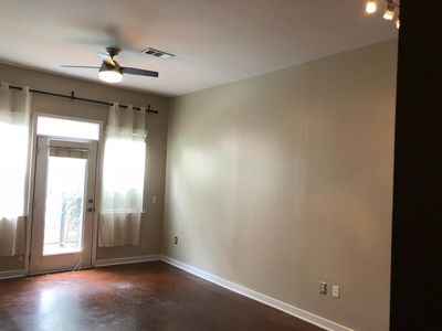 Building Photo - 3000 Vanderbilt Pl