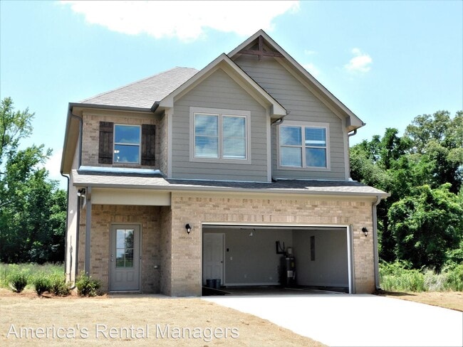 Building Photo - 4 br, 2.5 bath House - 7996 St. James Drive