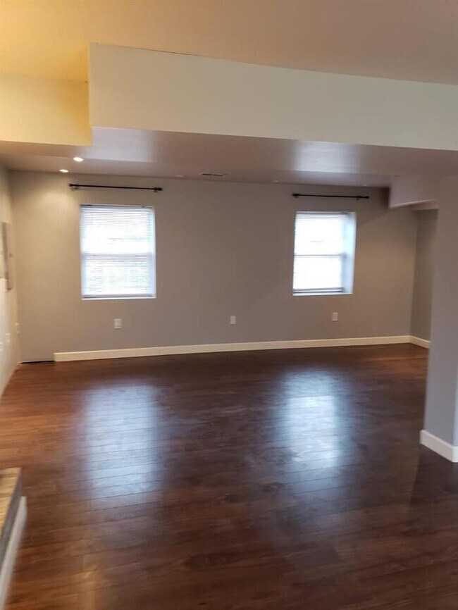 Foto del edificio - 12299 Wendy Lane, Waldorf, MD, 20601