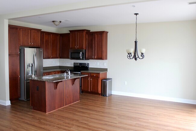 Foto del edificio - 855 Fawn Ln