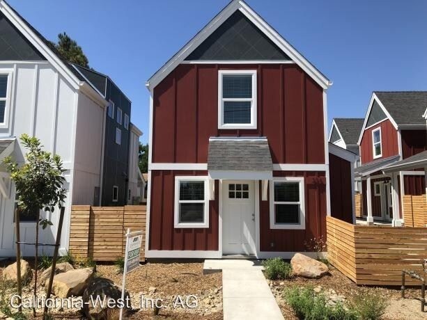 Foto principal - 164-176 S Mallagh St