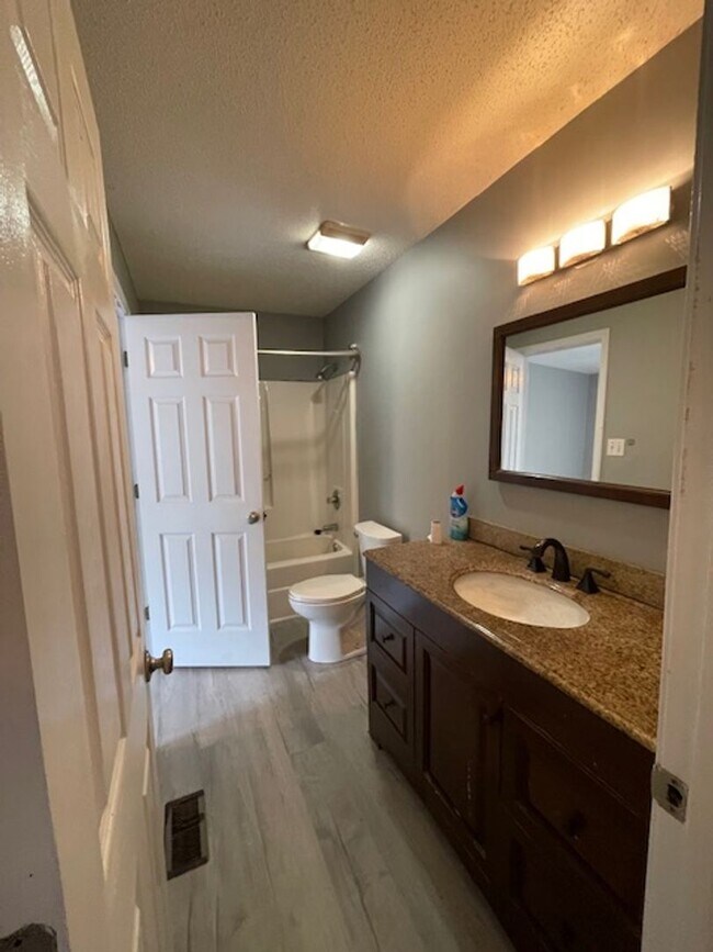 Foto del edificio - City of Maryville 1 bedroom with garage Ca...