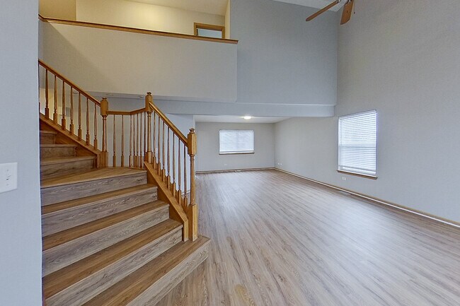 Building Photo - 5206 W Mulberry Ln