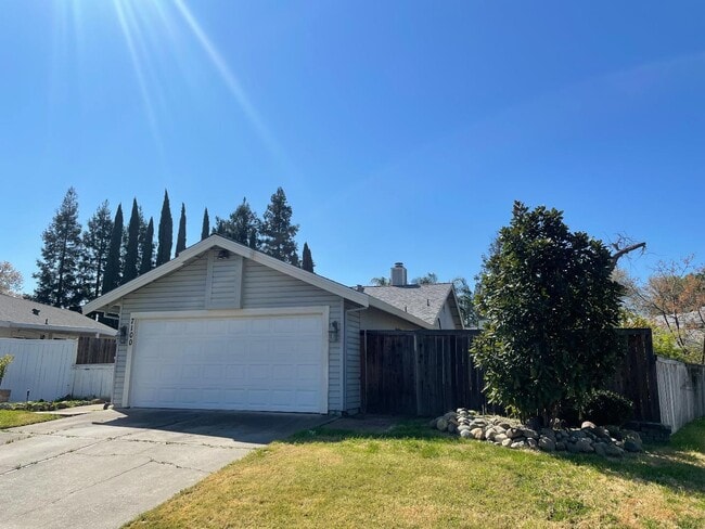 Building Photo - 7100 Backer Ct