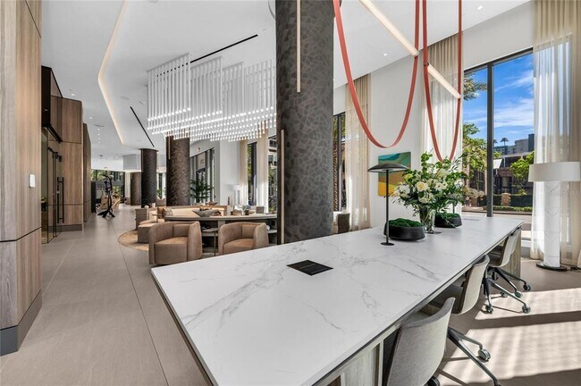 Foto del edificio - 275 1st Ave S